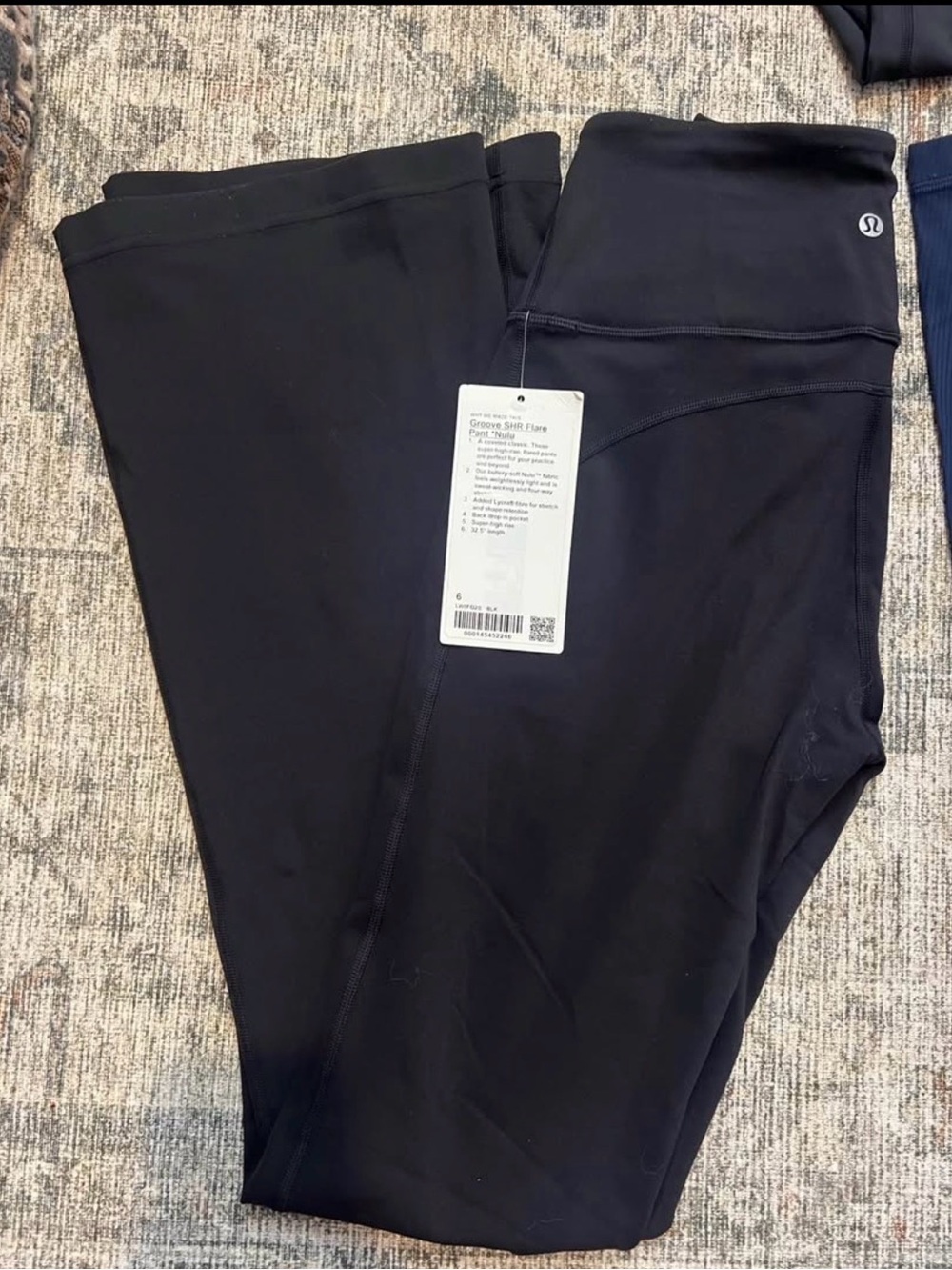 Lululemon Super-High Rise Flared Pant - Nulu